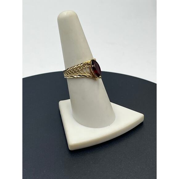 Designer 10K Yellow Gold Marquise Red Prong Garnet Ring Vintage Estate Sz 7.25 - Picture 3 of 12